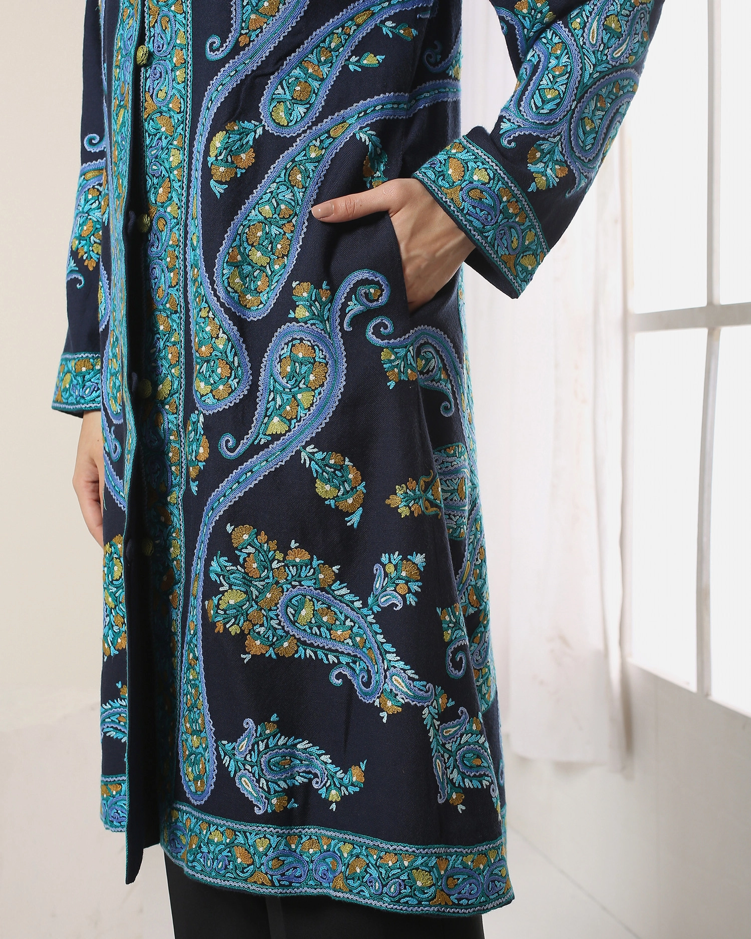 Long Paisley Ari Hand Embroidery Jacket - Teal, Navy [42] - KCS
