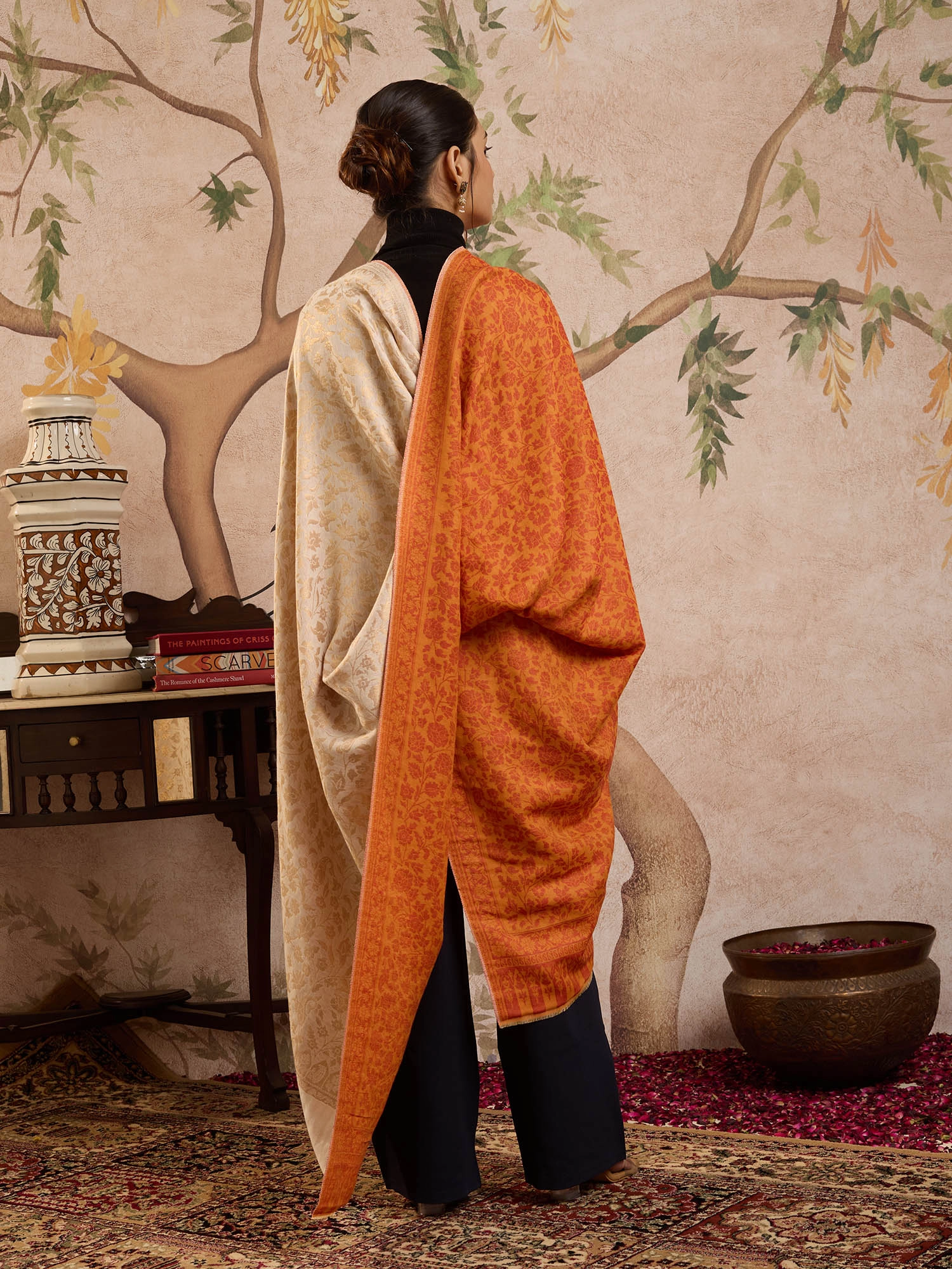 Zari Wool Dorukha Jaaldar Shawl – Marmalade Orange - KCS Kashmir