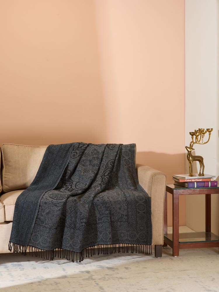 Lumi Merino Wool Reversible Throw - Raven Black