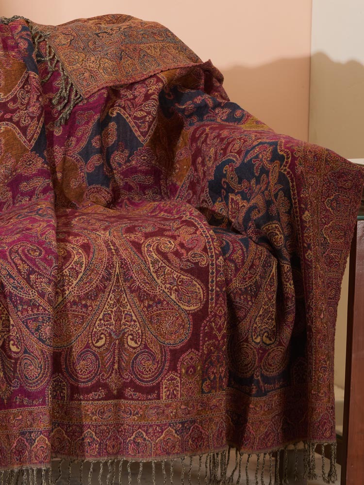 Cirrus Paisley Merino Wool Throw - Tibetan Red