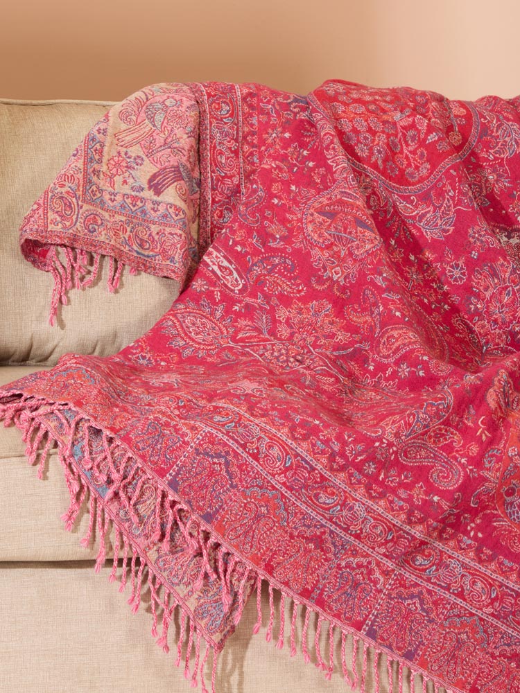 'Wazwan Dreams' Merino Wool Throw - Fuchsia Pink