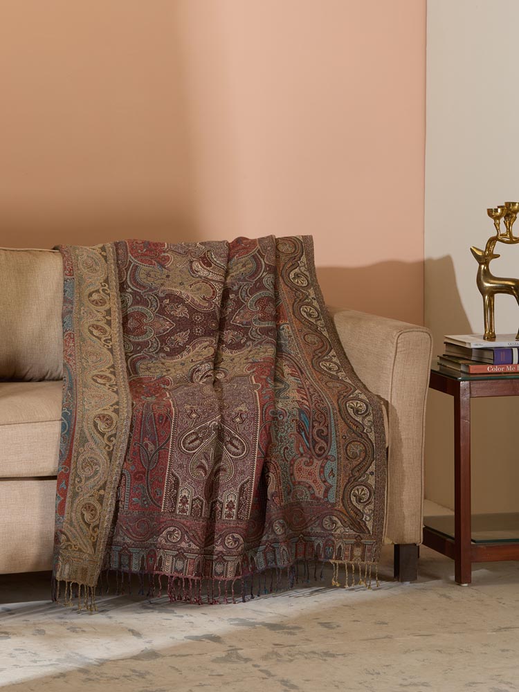 Cinnabar Spice Vintage Paisley Throw