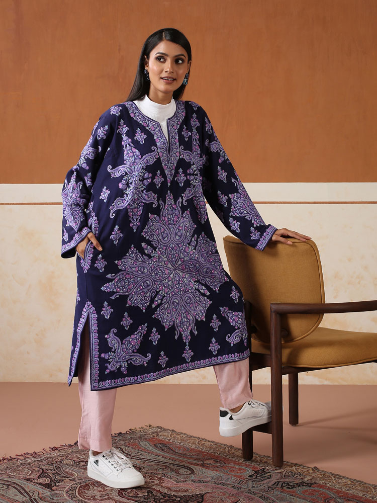 Suraj Paisley Ari Wool Phiran - Lilac, Navy