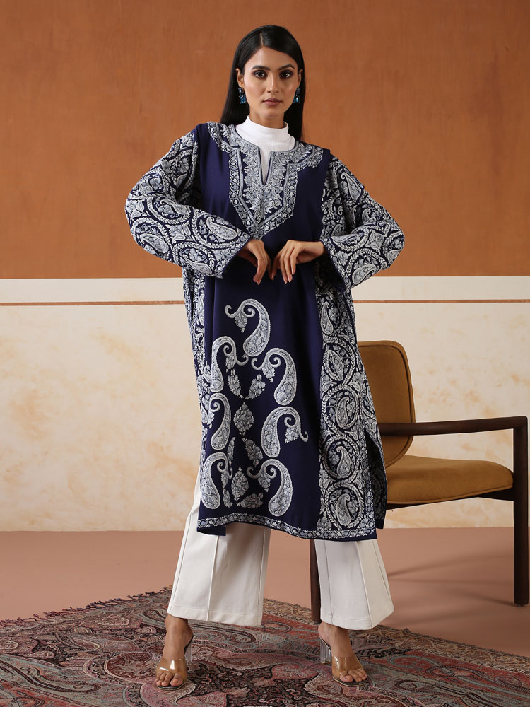 Kairan Paisley Ari Phiran - Ivory, Navy