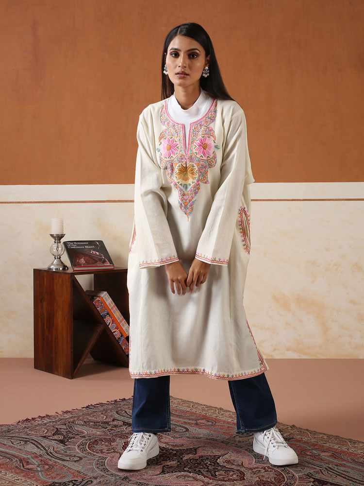 Kumuda Phool Wool Phiran - Lotus, Offwhite