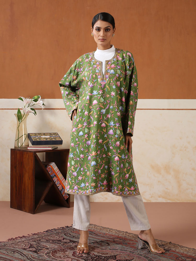 Ari Jaaldar Hand Emb Phiran – Basil Green