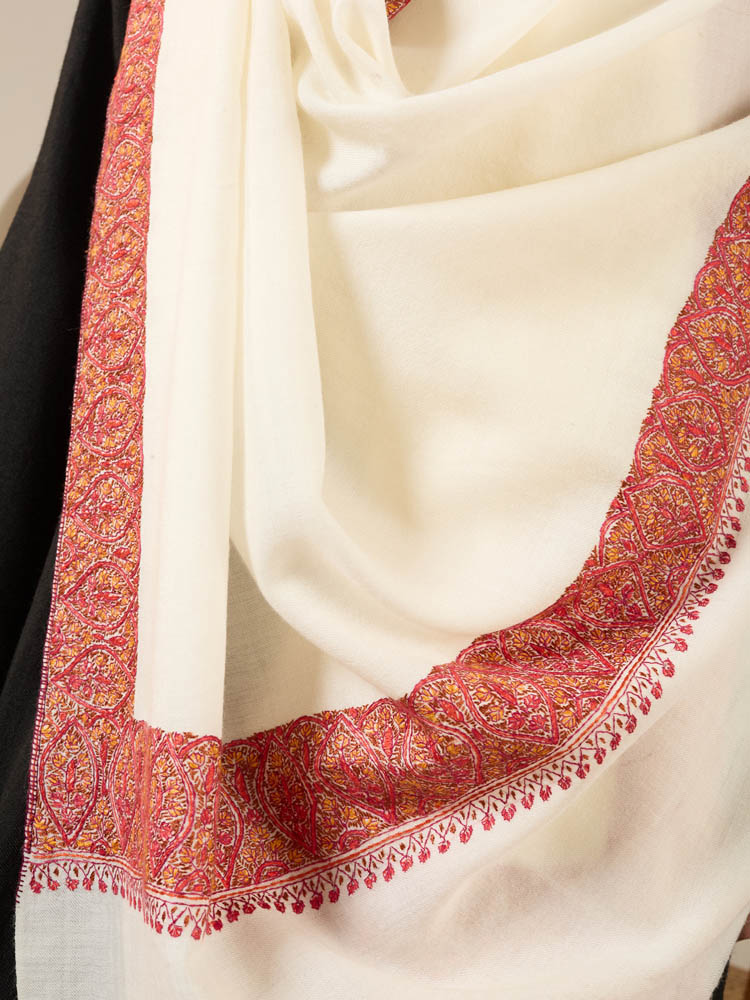 ImageSozni Dordaar Hand Emb Wool Shawl – Whisper White