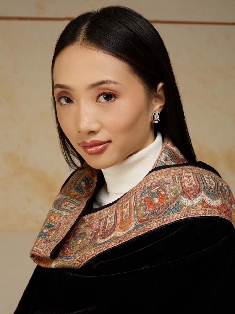 ImageRajkatha Border Velvet Wool Shawl – Bangalore Black