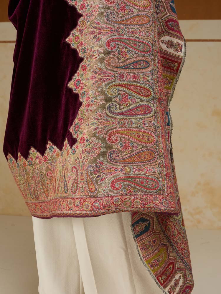 ImagePechdar Paisley Velvet Wool Shawl – Mulberry
