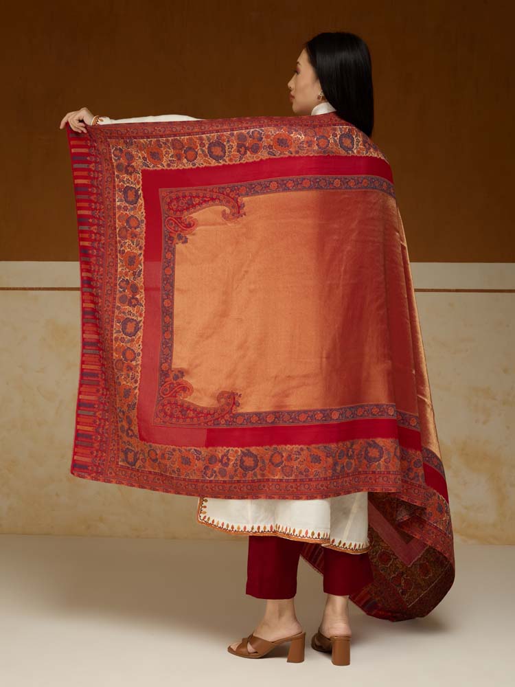 ImageSwarna Paisley Wool Zari Shawl – Chili Red