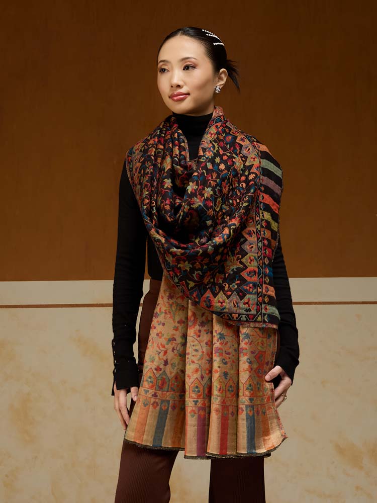 ImageAurielle Kani Dorukha Zari Shawl – Midnight, Gold