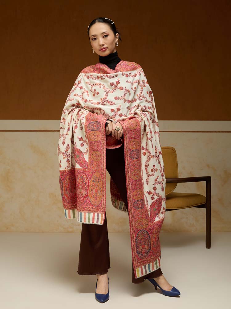 Kusumrekhā Floral Kani Shawl - Scarlet Offwhite