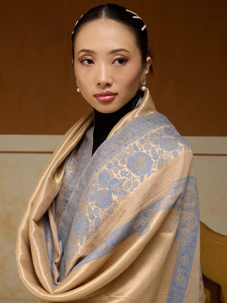 ImageSwarna Paisley Wool Zari Shawl – Quartz Gold