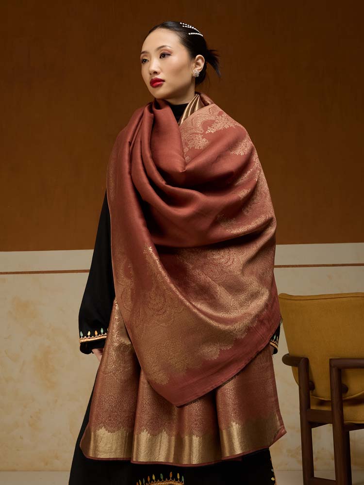ImageNaqsh-e-DoRukh Zari Shawl – Rust, Gold