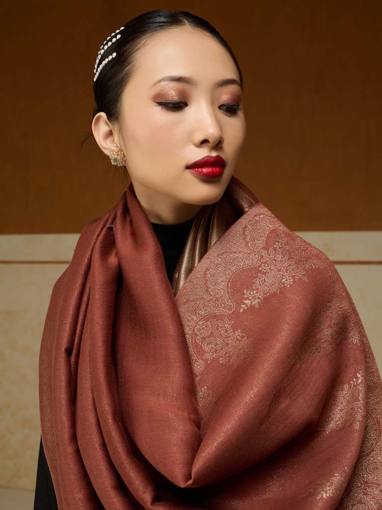 ImageNaqsh-e-DoRukh Zari Shawl – Rust, Gold