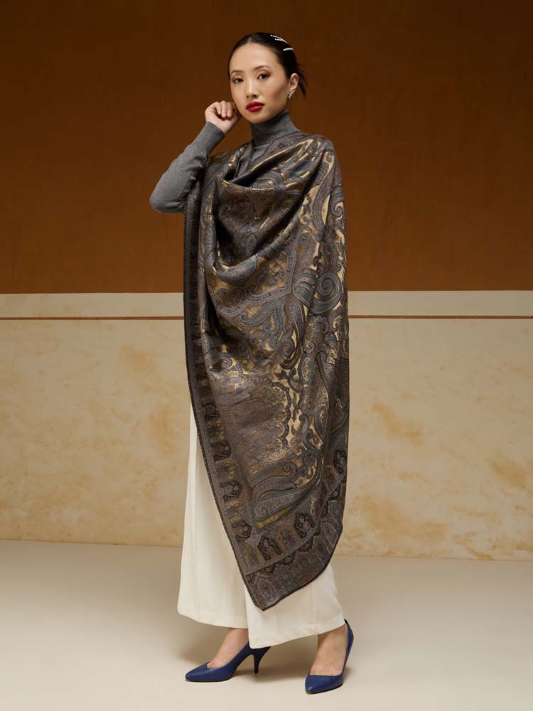 ImageJashn-e-Zari Kalamkari Shawl – Midnight Gold