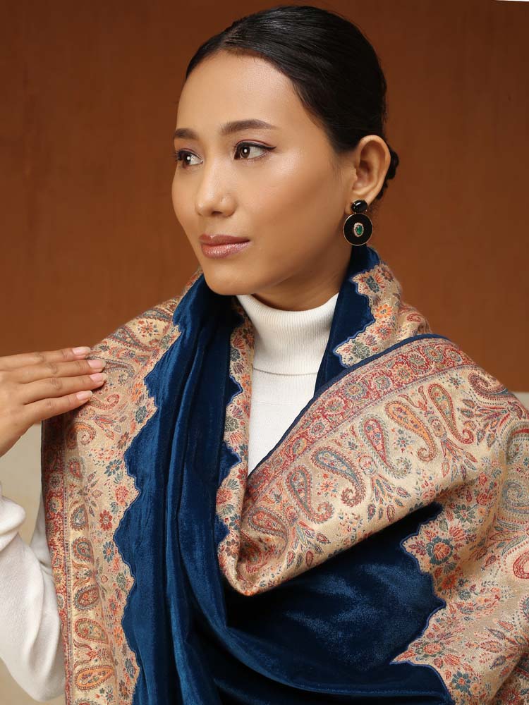 ImagePechdar Paisley Velvet Wool Shawl – Ruby Blue