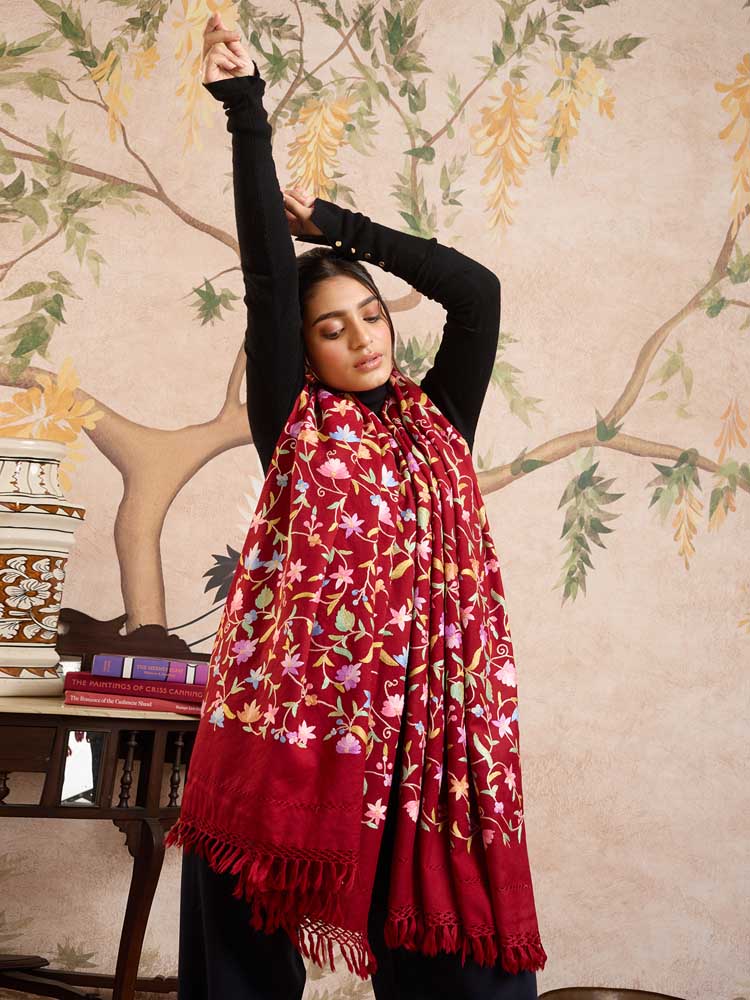 Ari Jaaldaar Hand Embroidery Shawl – Crimson Red