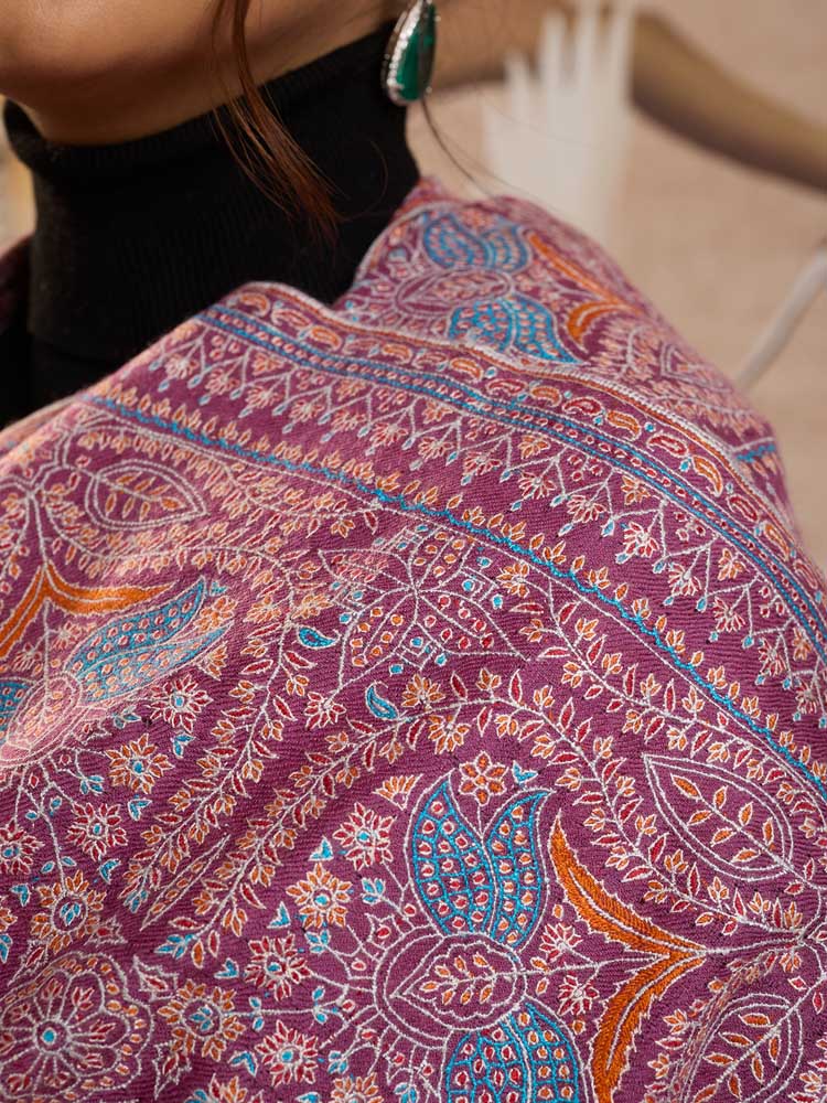 ImageKavya Handloom Pashmina Sozni Shawl – Quartz Pink