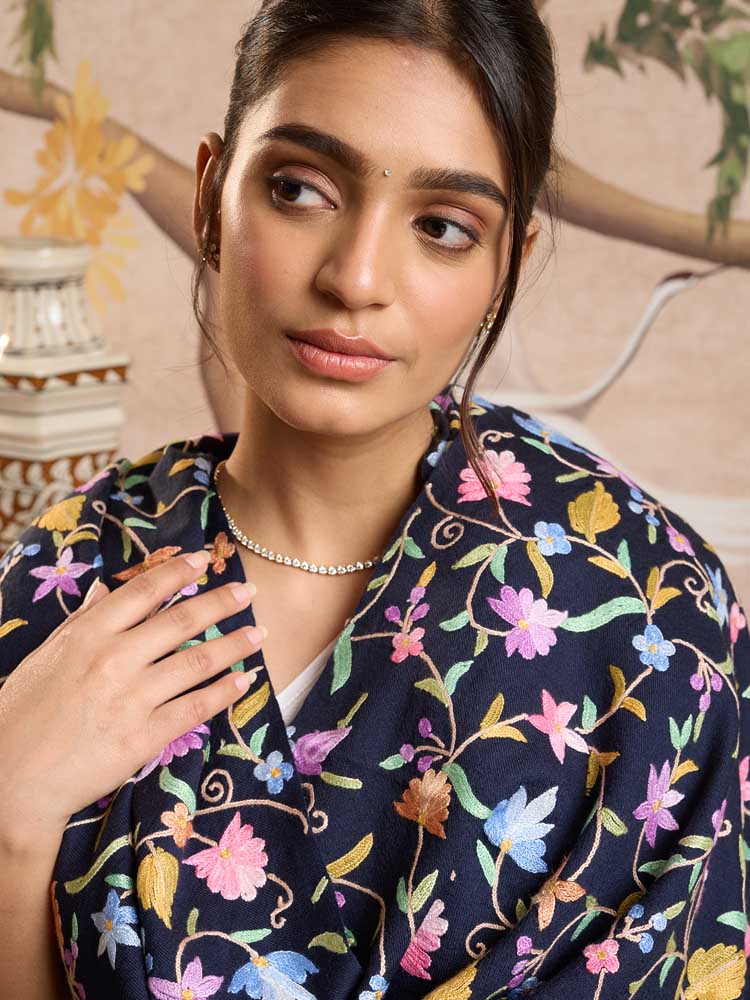 ImageAri Jaaldaar Hand Embroidery Shawl – Teal, Indigo