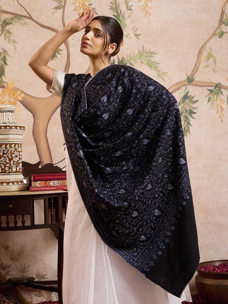 ImageGulnaz Jaal Handloom Pashmina Shawl – Ink, Black