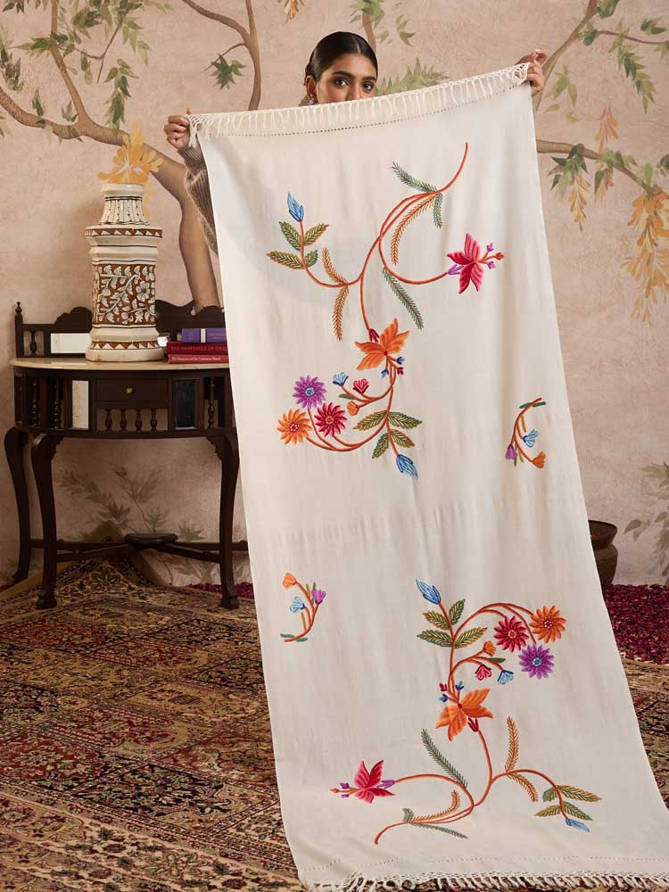 ImageGulyaar Ari Hand Emb Wool Stole – Ivory, Multi