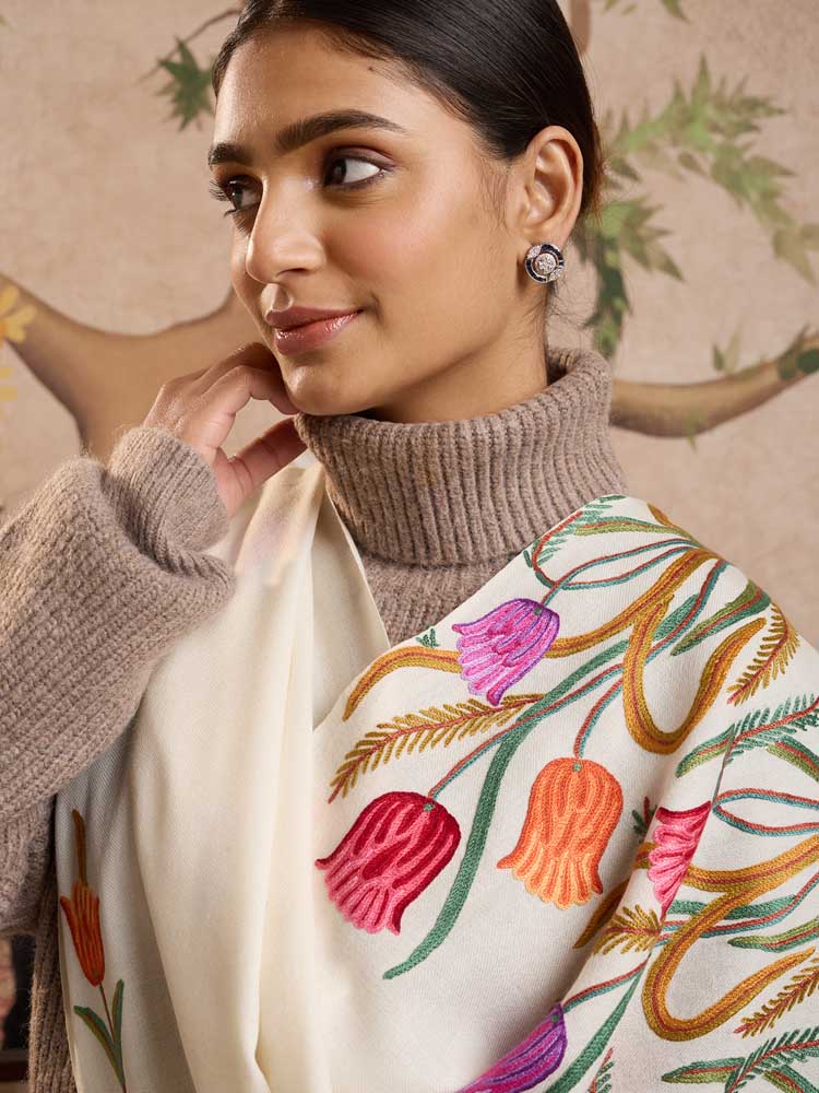 ImageGulfar Ari Hand Emb Wool Stole – Multi, White