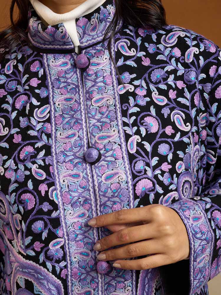 ImageBadaam Jaal Ari Wool Long Jacket – Lavender, Black [44]