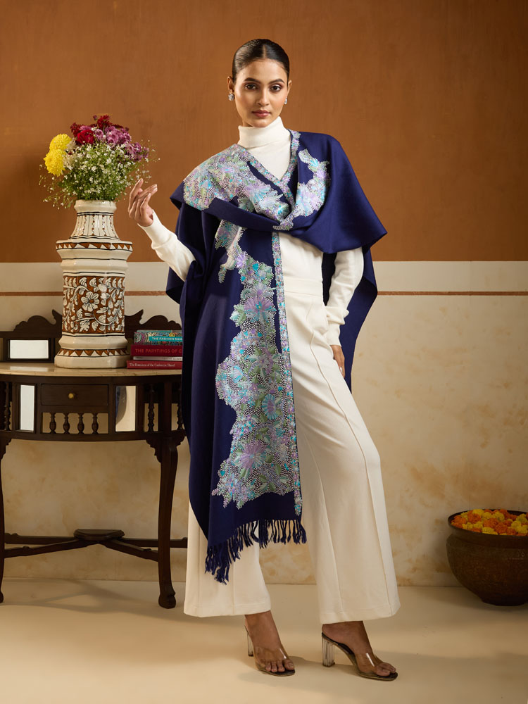 ImageIvar Flower Ari Emb Mexican Cape – Royal Blue