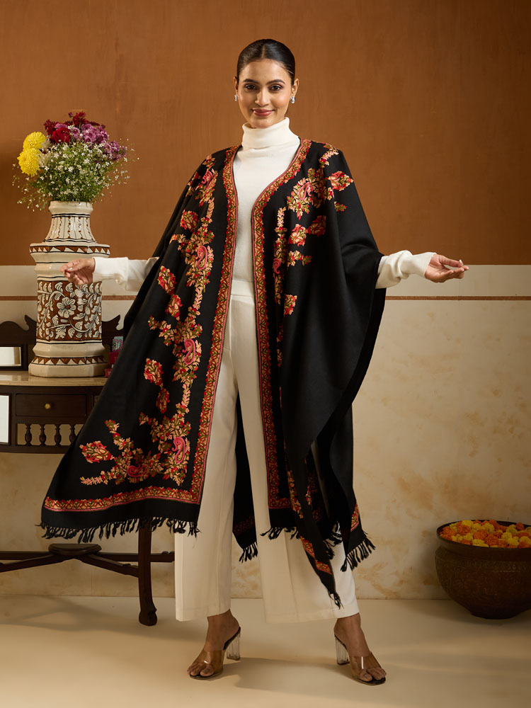 ImageSigne Paisley Ari Emb Wool Poncho – Rust, Black