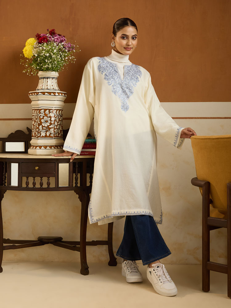 ImageSigne Paisley Ari Wool Phiran – Ivory, Grey