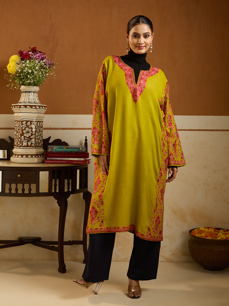 ImageArlo Paisley Ari Wool Phiran –  Khaki Green