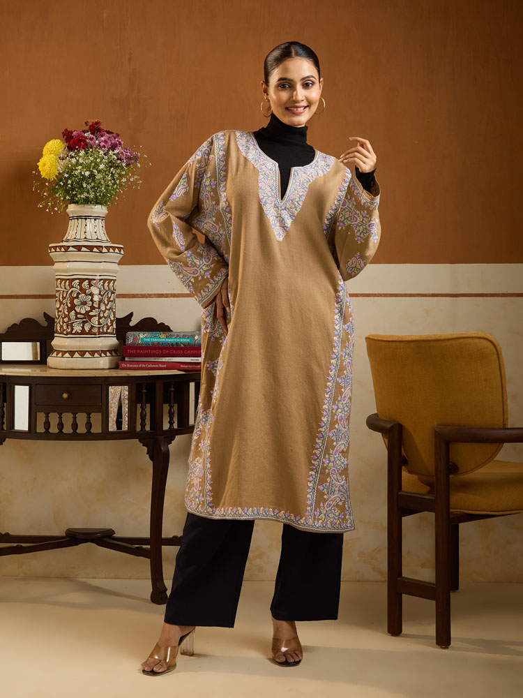 ImageOlea Paisley Ari Wool Phiran – Camel, Multi