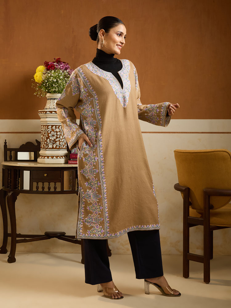 ImageOlea Paisley Ari Wool Phiran – Camel, Multi