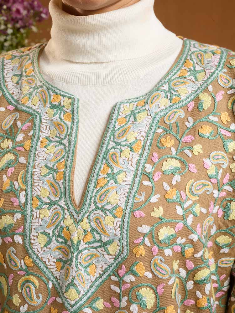 ImageAri Jaaldar Hand Emb Phiran – Almond, Mint