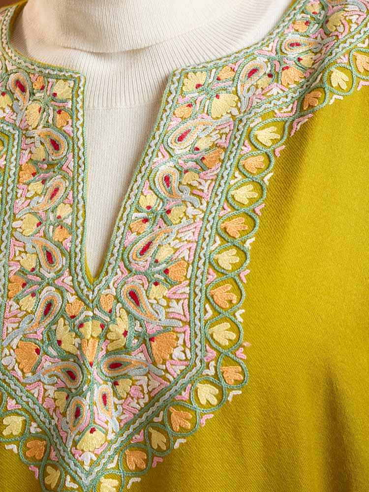 ImageOlea Paisley Ari Wool Phiran – Moss Green