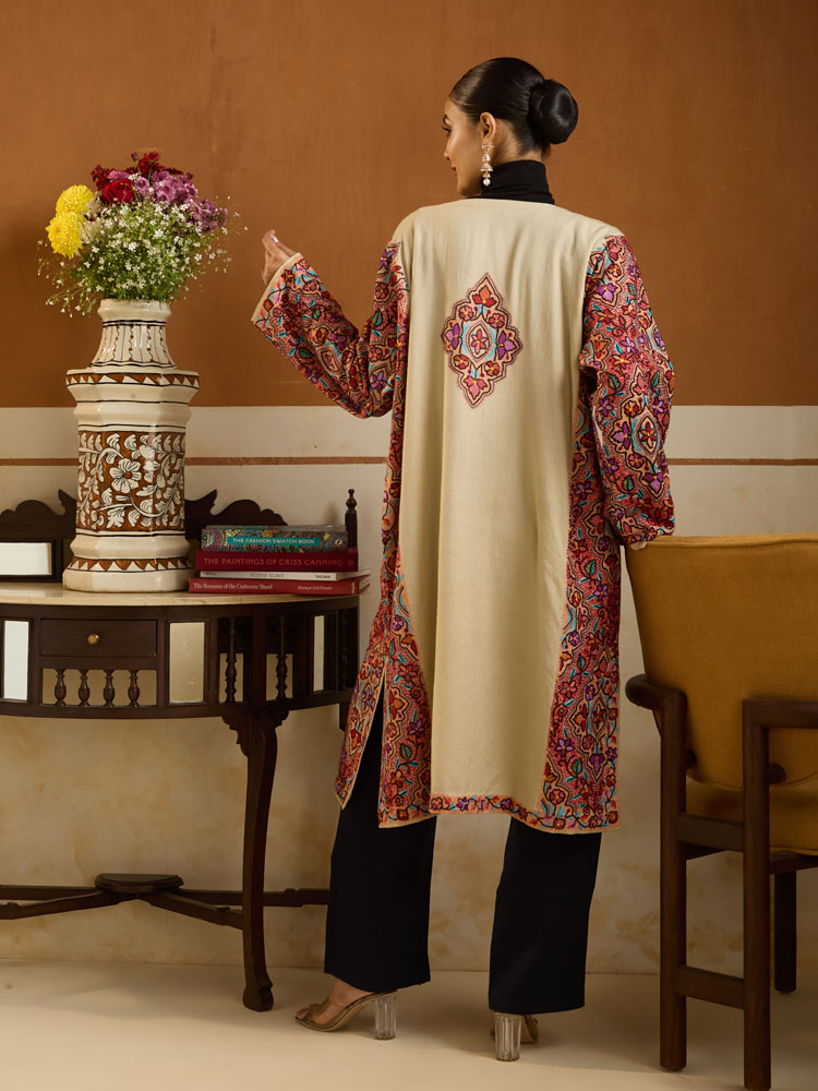 ImageOlea Chinar Ari Wool Phiran – Sand, Multi