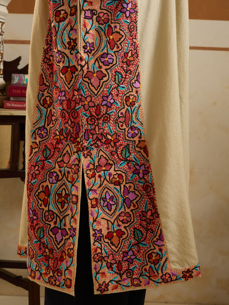 ImageOlea Chinar Ari Wool Phiran – Sand, Multi