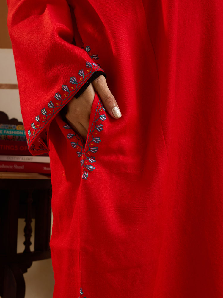 ImageChinar Naal Ari Emb Wool Phiran – Vermillion Red