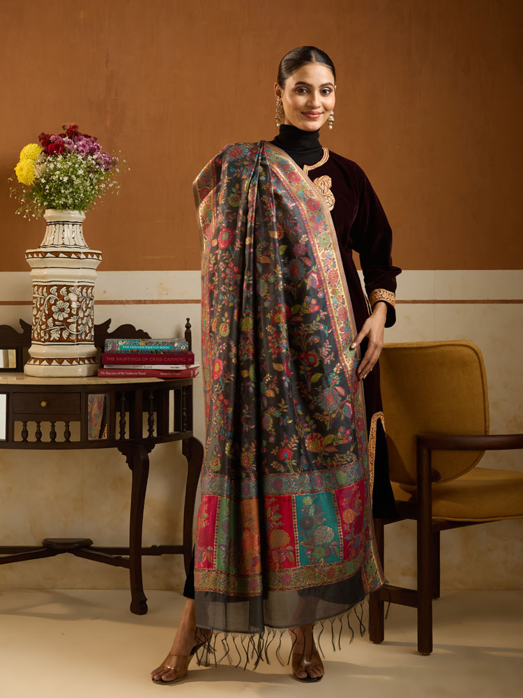 ImagePhool Jaal Fine Silk Dupatta – Smoke, Multi