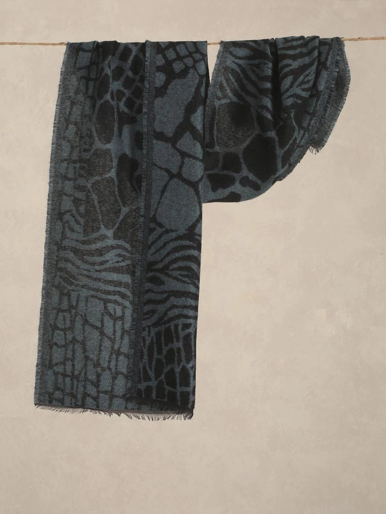 ImageSpeck Wooly Blend Stole – Navy