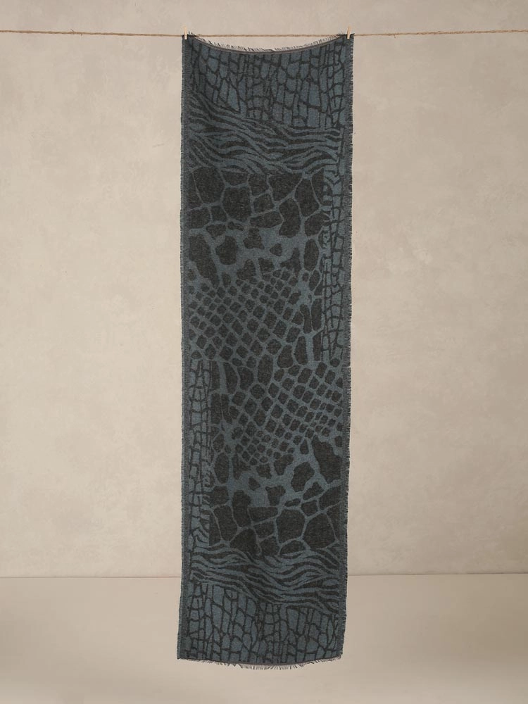 ImageSpeck Wooly Blend Stole – Navy