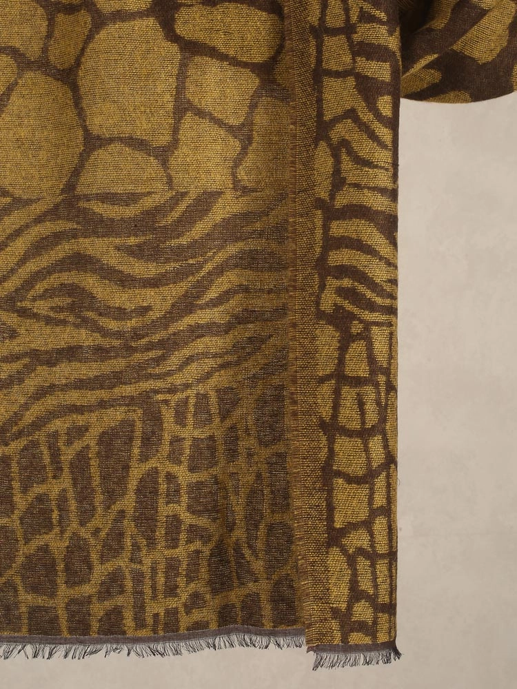 ImageSpeck Wooly Blend Stole – Golden Brown