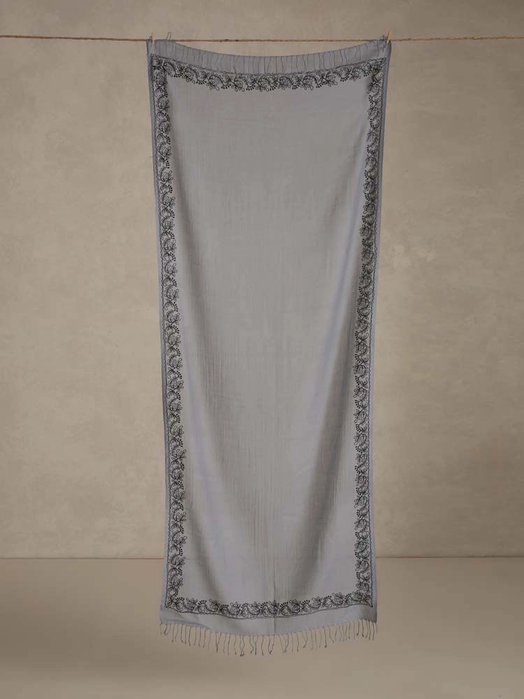 ImageIslem Wool Embroidery Stole – Pale Blue