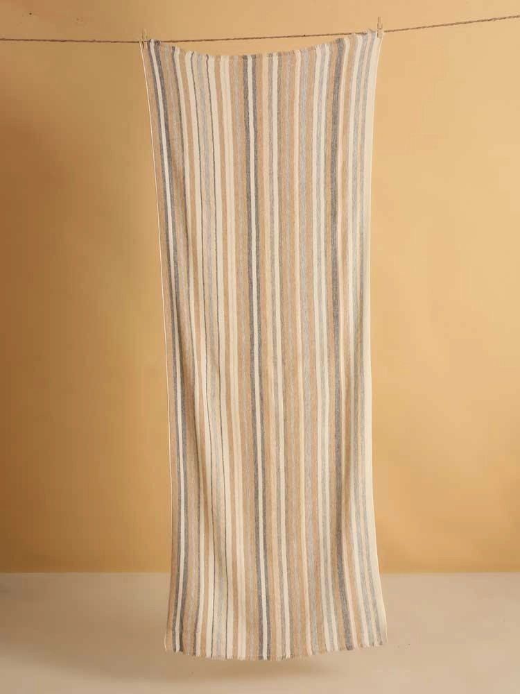 ImageTextura Stipes Lambswool Unisex Stole – Natural, Beige