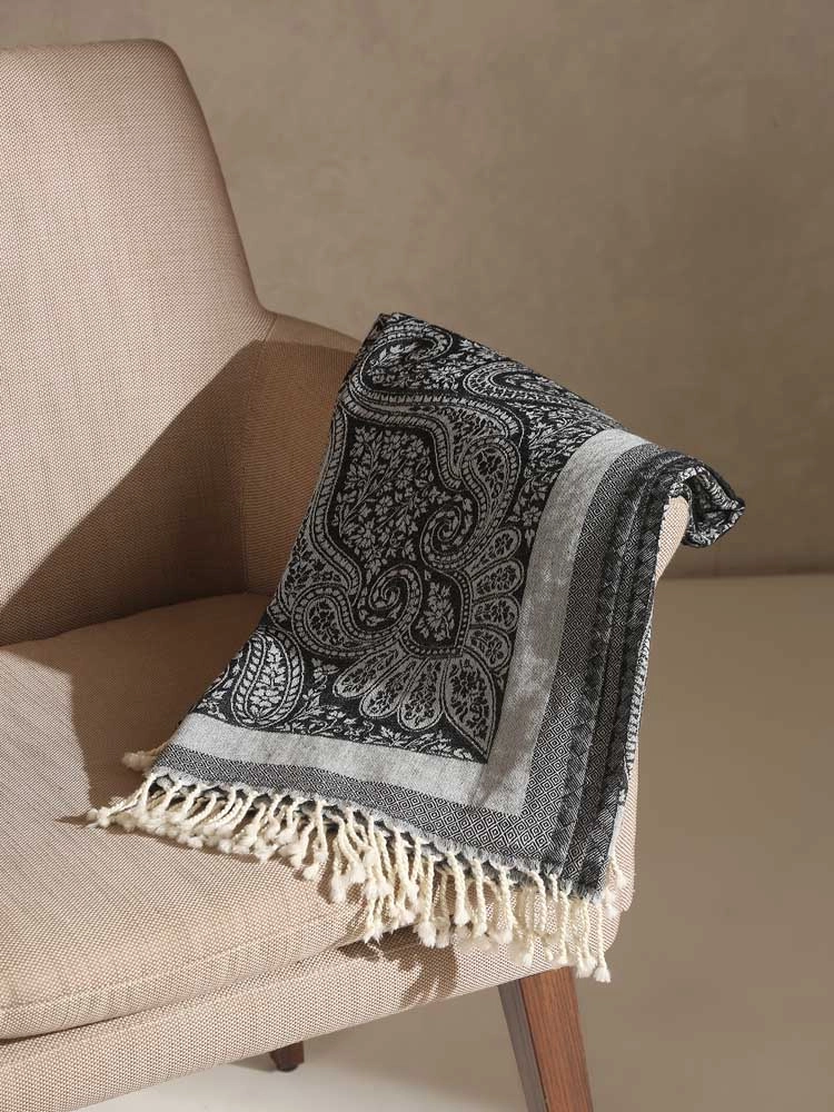 ImageHeritage Paisley SuperFine Merino Wool Armchair Throw – Fossil Grey