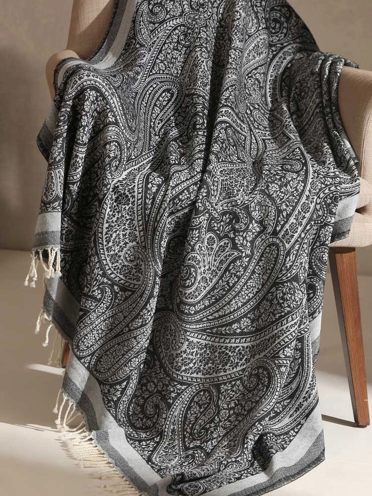 ImageHeritage Paisley SuperFine Merino Wool Armchair Throw – Fossil Grey