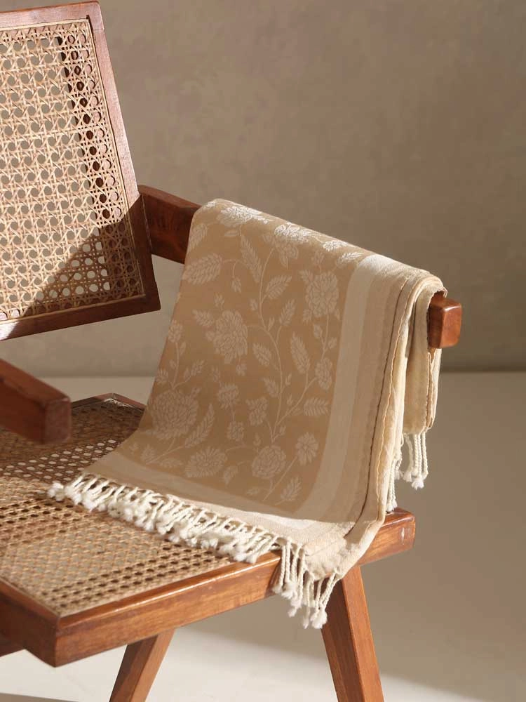 ImageFloravera SuperFine Merino Wool Sofa Throw – Classic Beige
